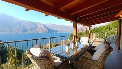 Casa Athena by Gottschalk